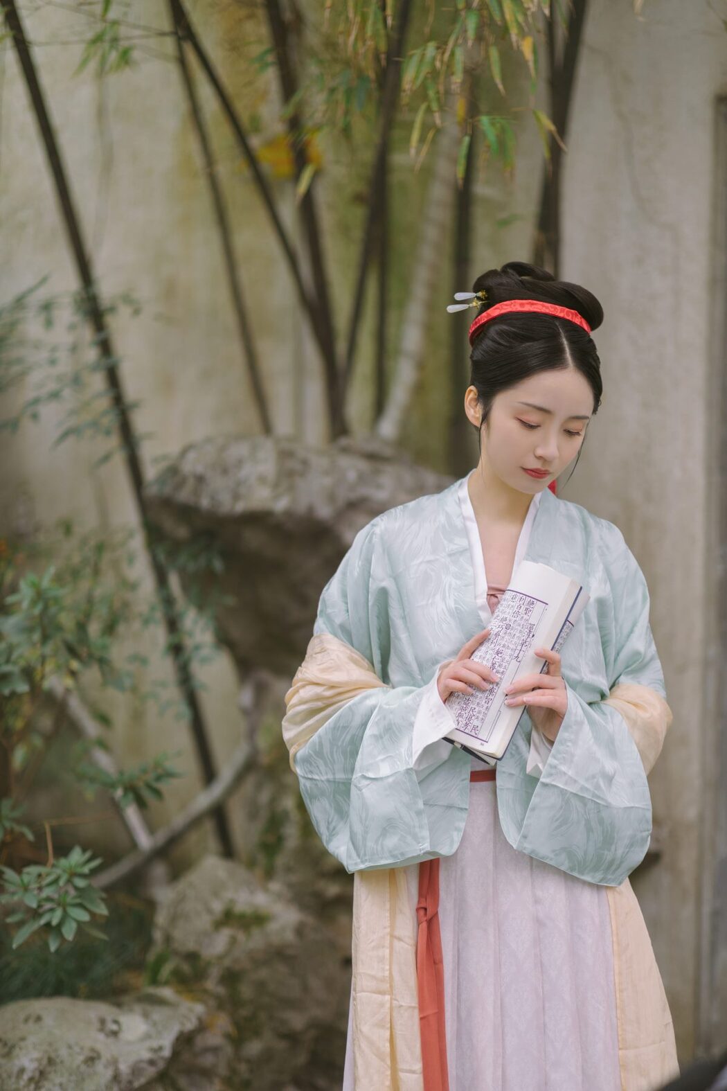 YiTuYu艺图语 Vol.869 Xiao Wen Nuan Xiang Yao Ge Da Tai Yang
