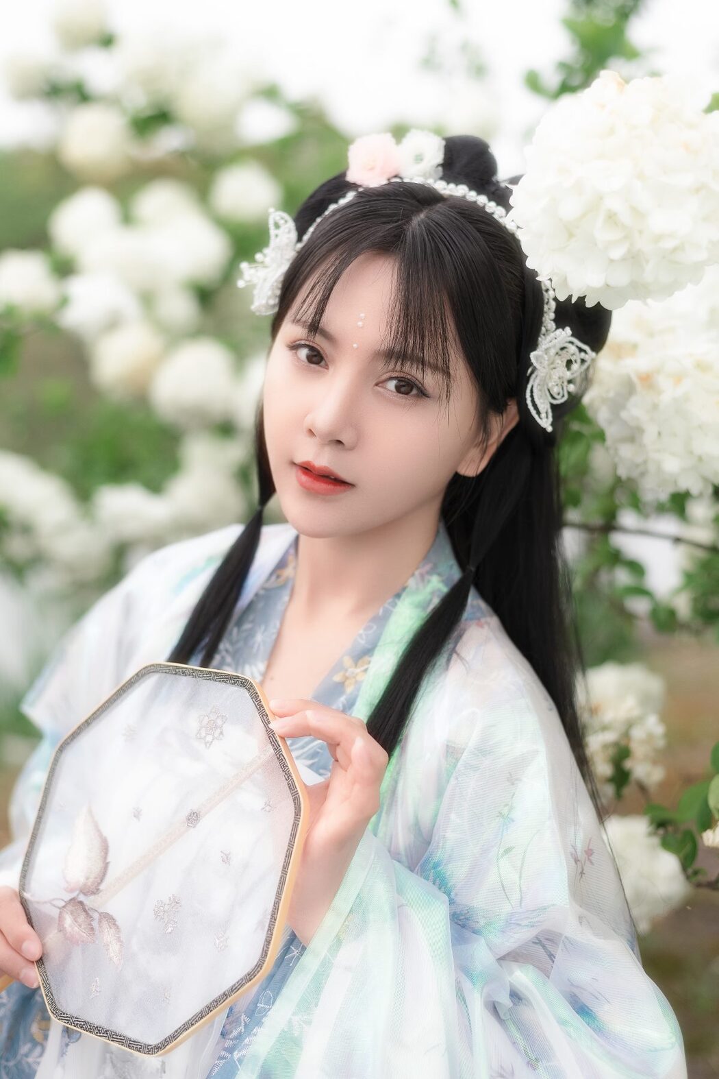 YiTuYu艺图语 Vol.883 Aki akiyama