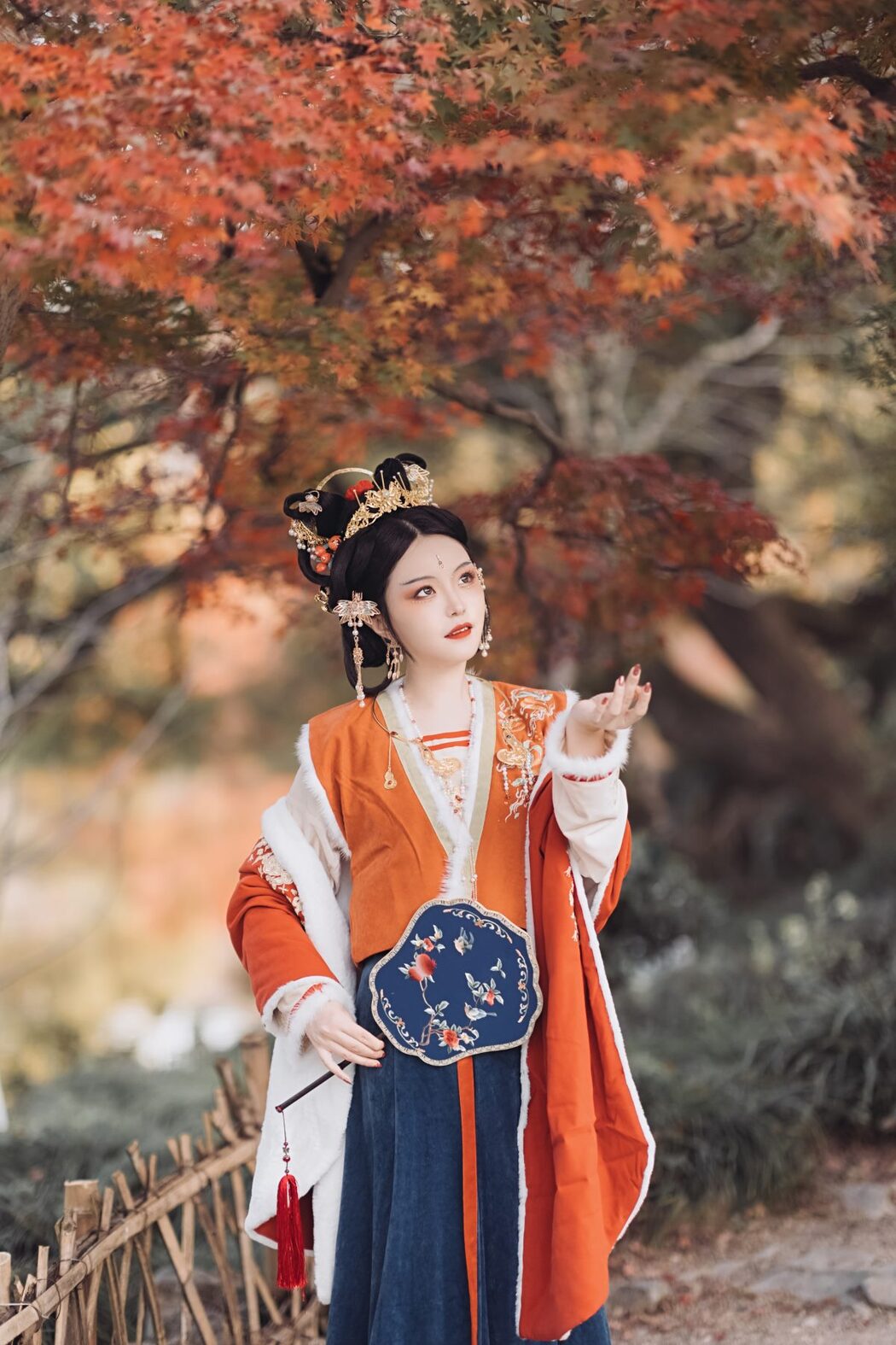 YiTuYu艺图语 Vol.916 Lu Lu haley
