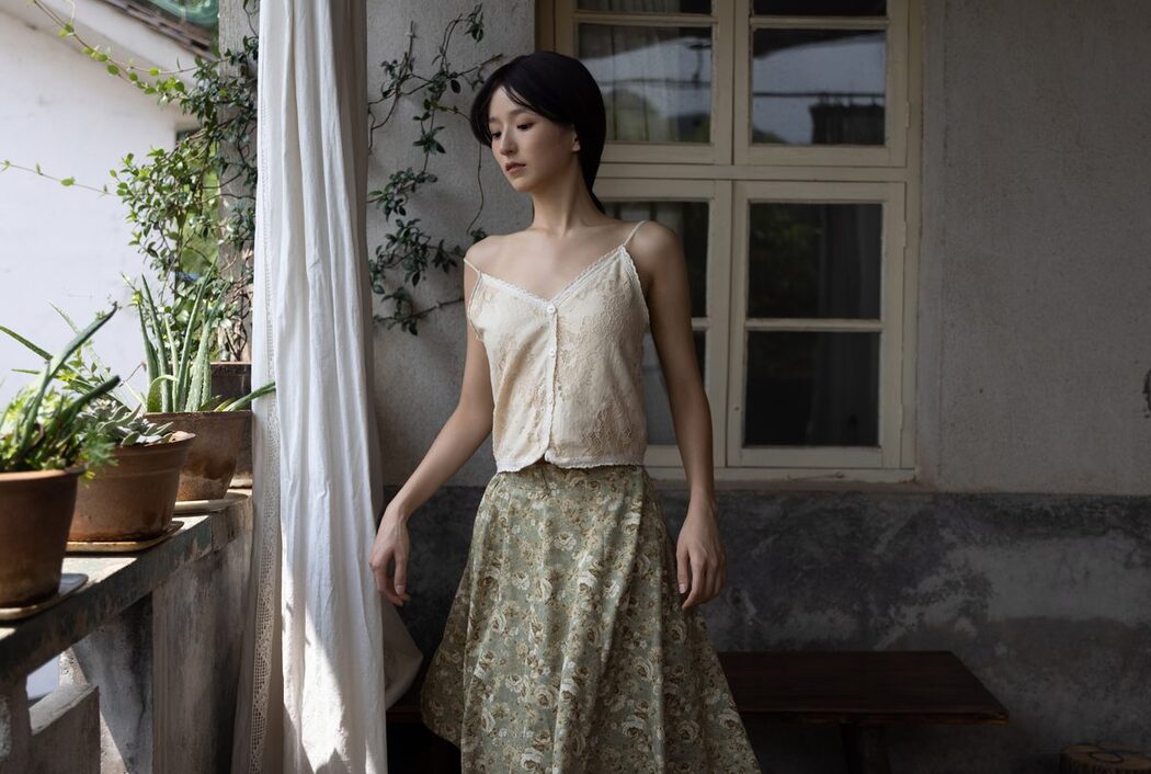 YiTuYu艺图语 Vol.6189 Yu Tong ENTP