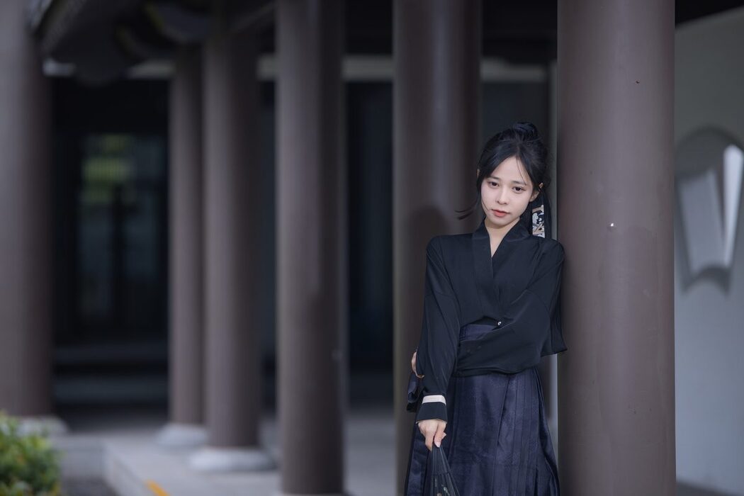 YiTuYu艺图语 Vol.6167 Shuang Er