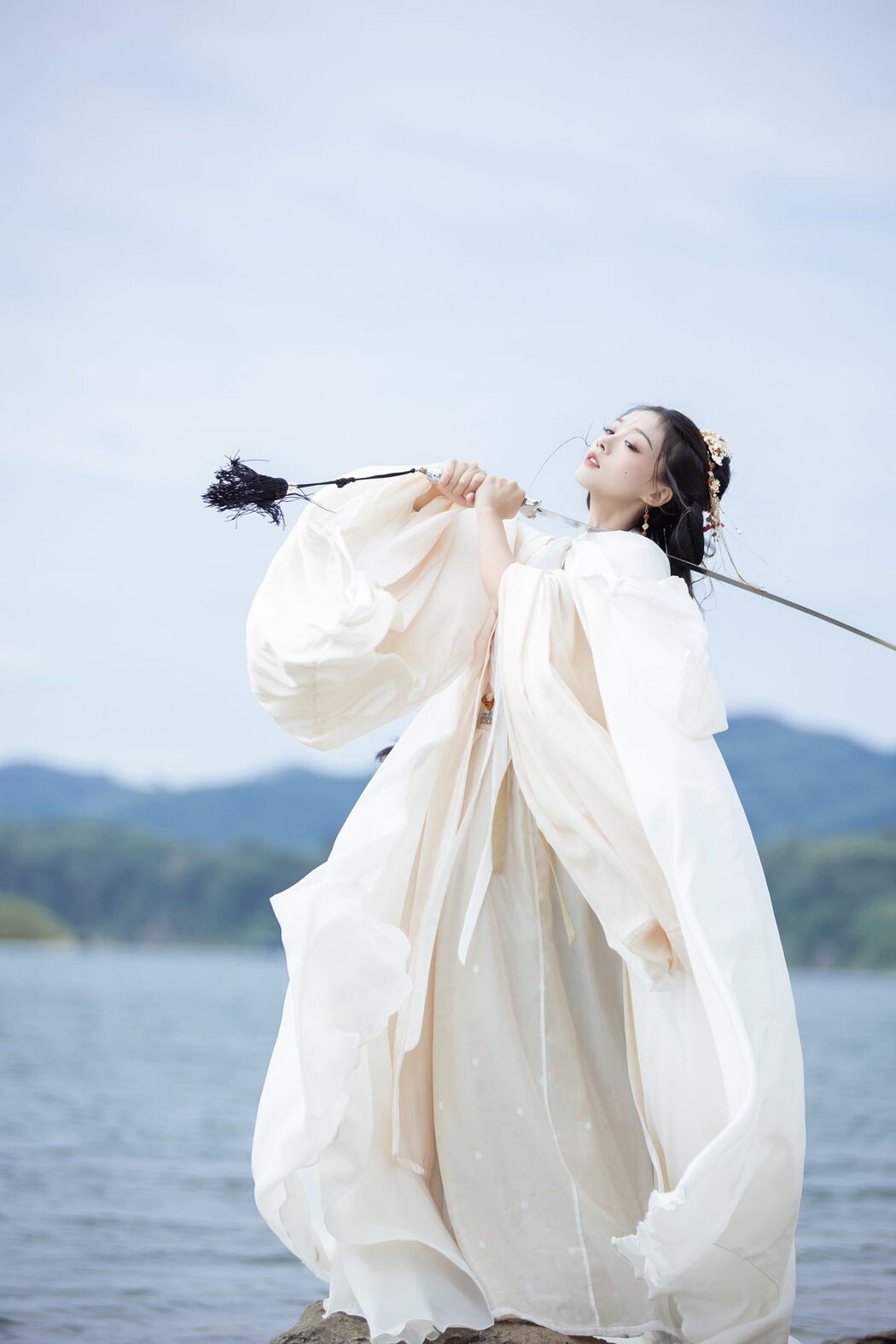 YiTuYu艺图语 Vol.6137 Qiqi