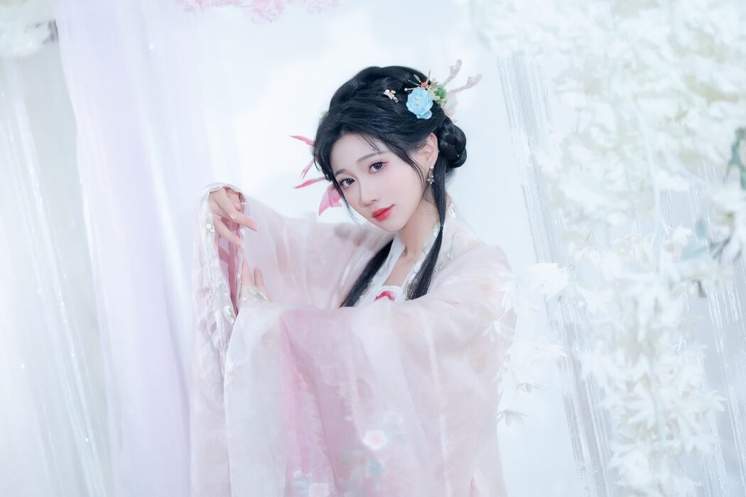 YiTuYu艺图语 Vol.6142 Qi Luo Sheng De Xiao Su Su