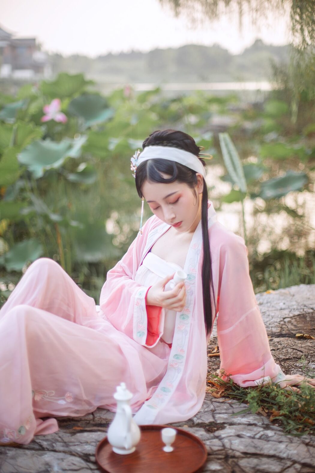 YiTuYu艺图语 Vol.950 Wu Yue De San Hua Mao