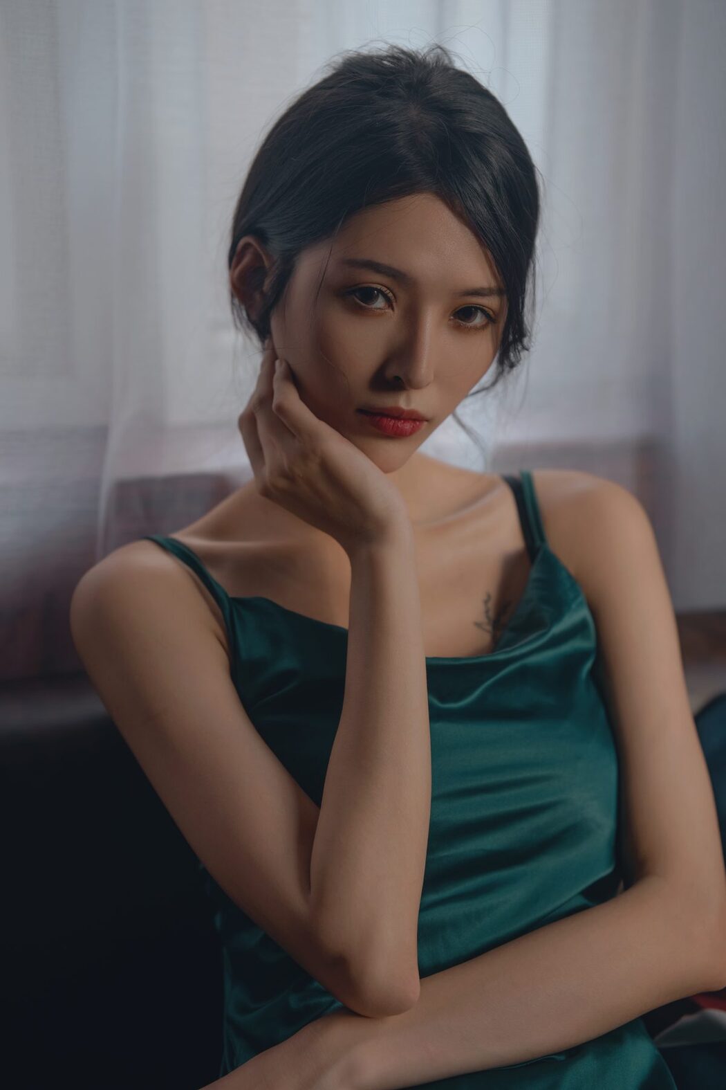 YiTuYu艺图语 Vol.6216 Xiao G