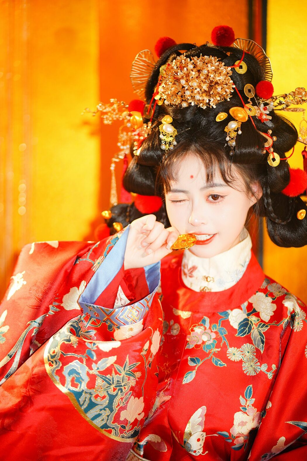 YiTuYu艺图语 Vol.6136 Qiao Qiao Ya