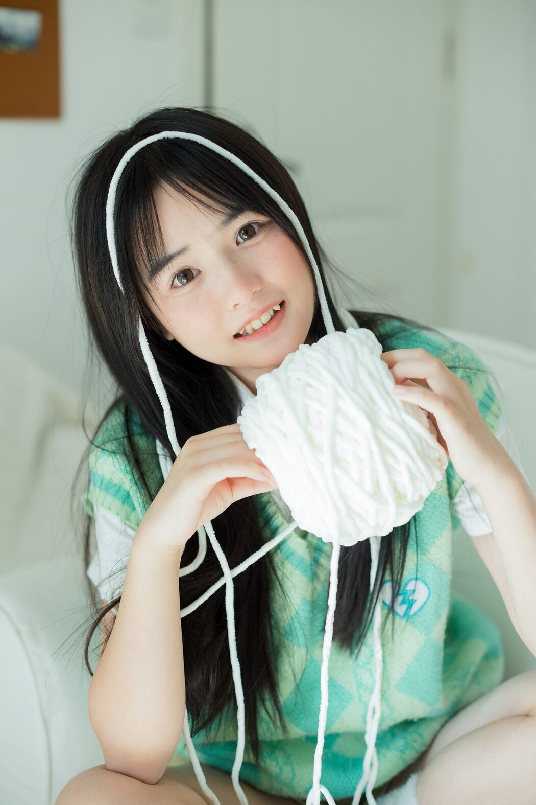 YiTuYu艺图语 Vol.6151 Xiao Yi Mei Mei Cute