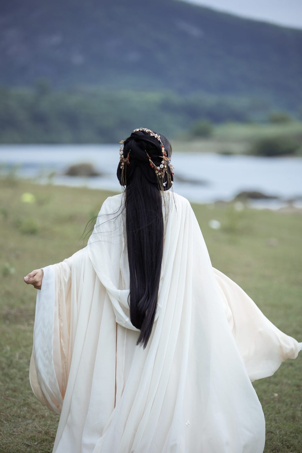 YiTuYu艺图语 Vol.6137 Qiqi