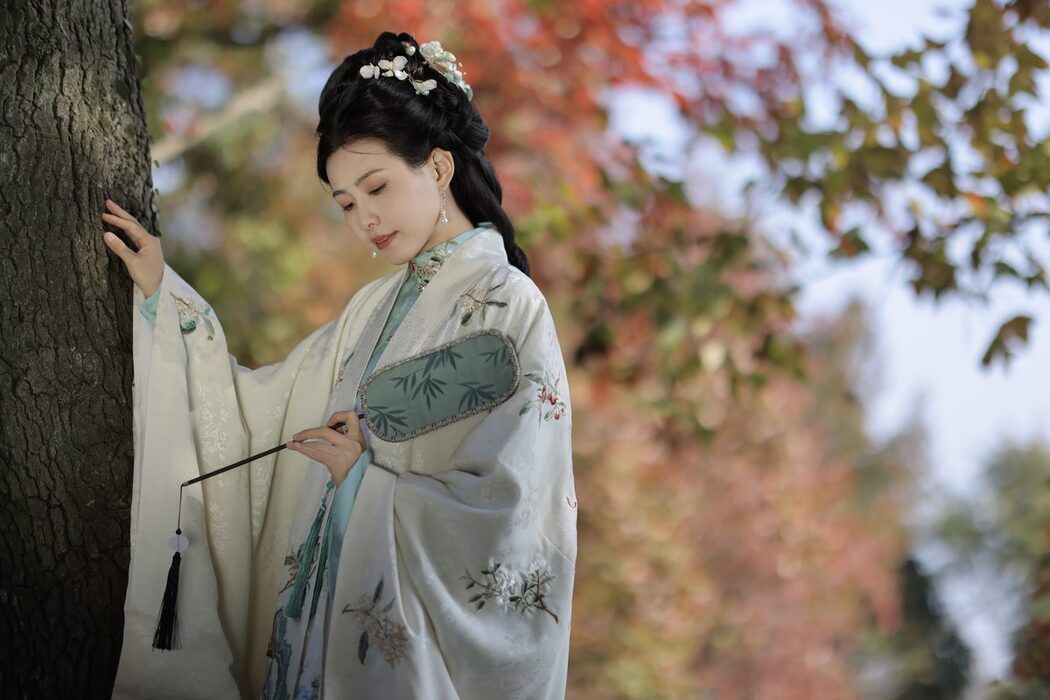 YiTuYu艺图语 Vol.6111 A Qin Da Da