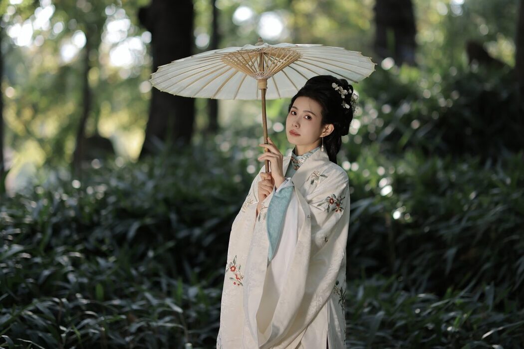 YiTuYu艺图语 Vol.6111 A Qin Da Da