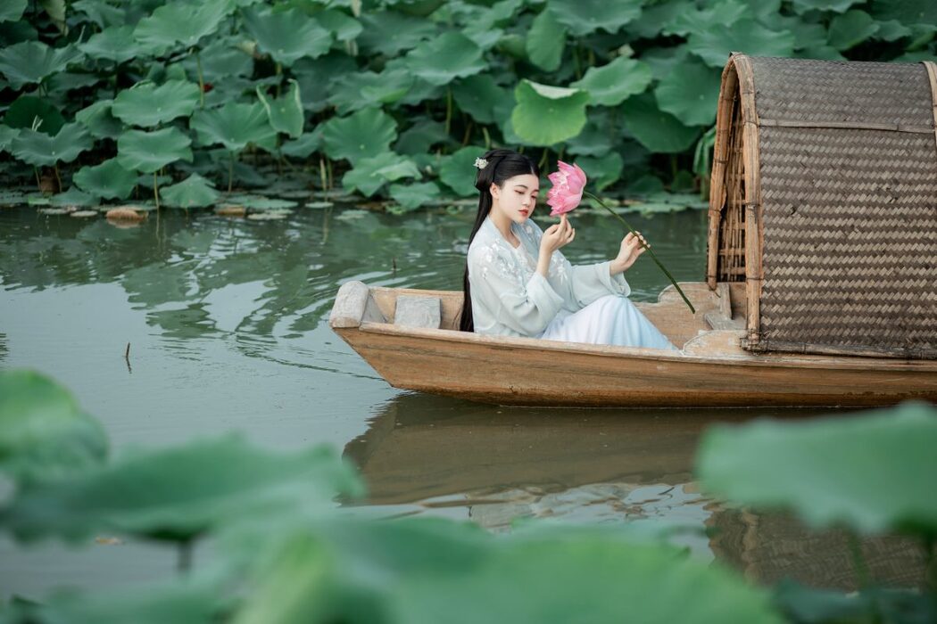 YiTuYu艺图语 Vol.901 Zhi Yu Bei