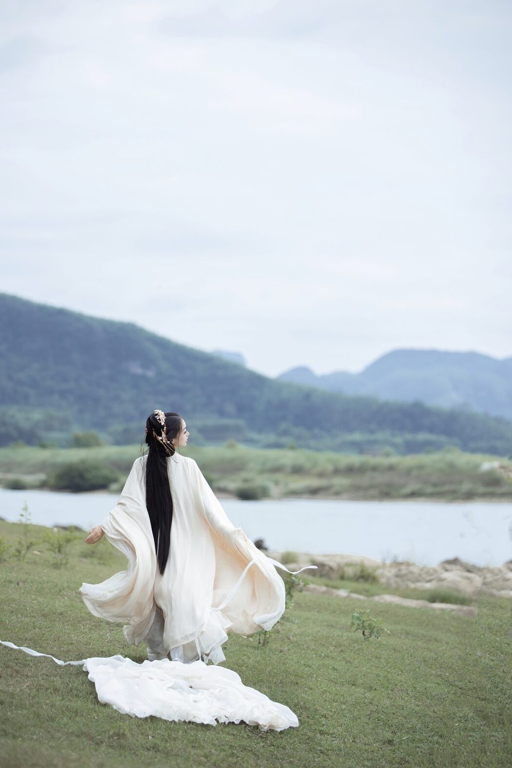 YiTuYu艺图语 Vol.6137 Qiqi