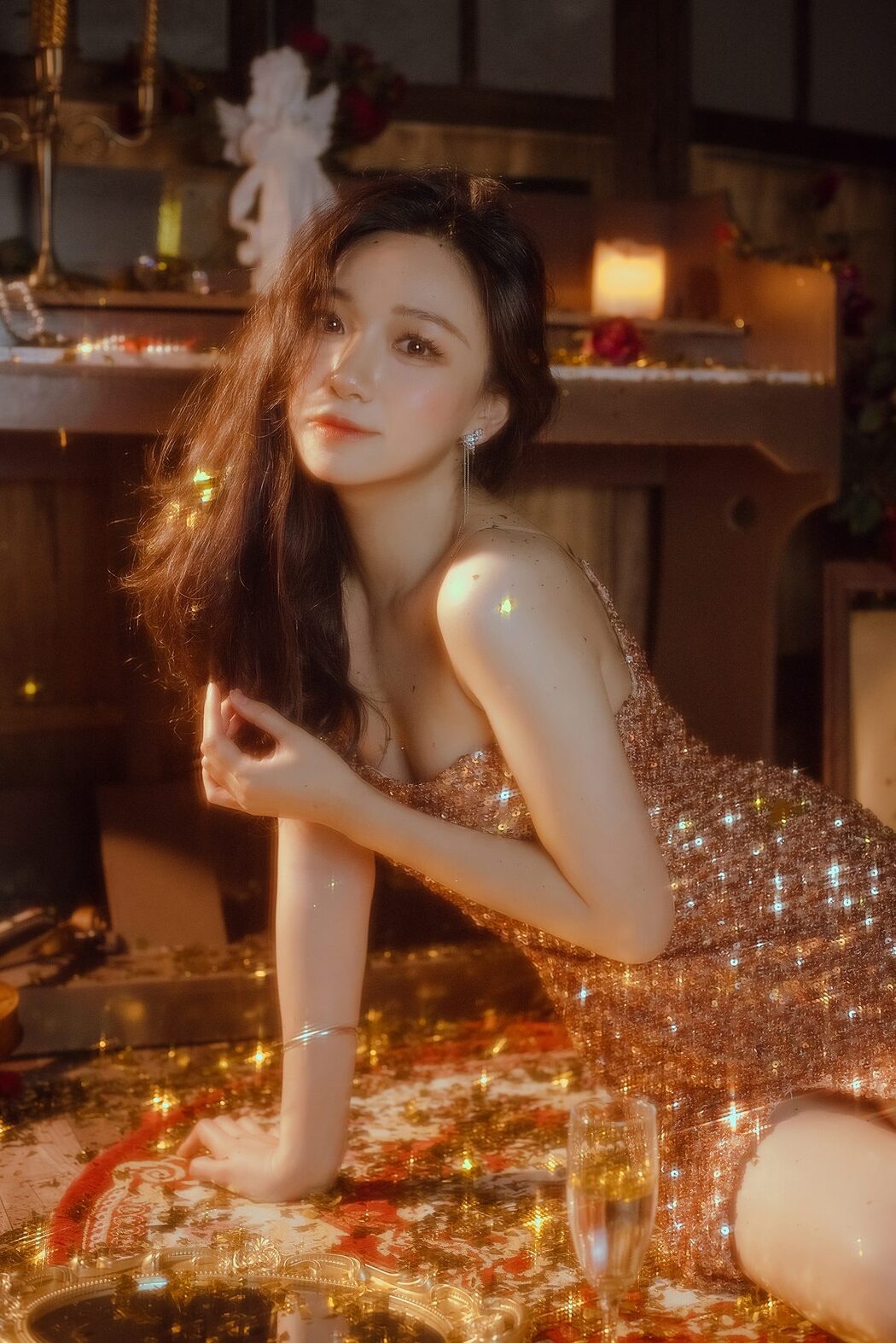 YiTuYu艺图语 Vol.6156 Da Bai Tu Nai Tang Nu Shi