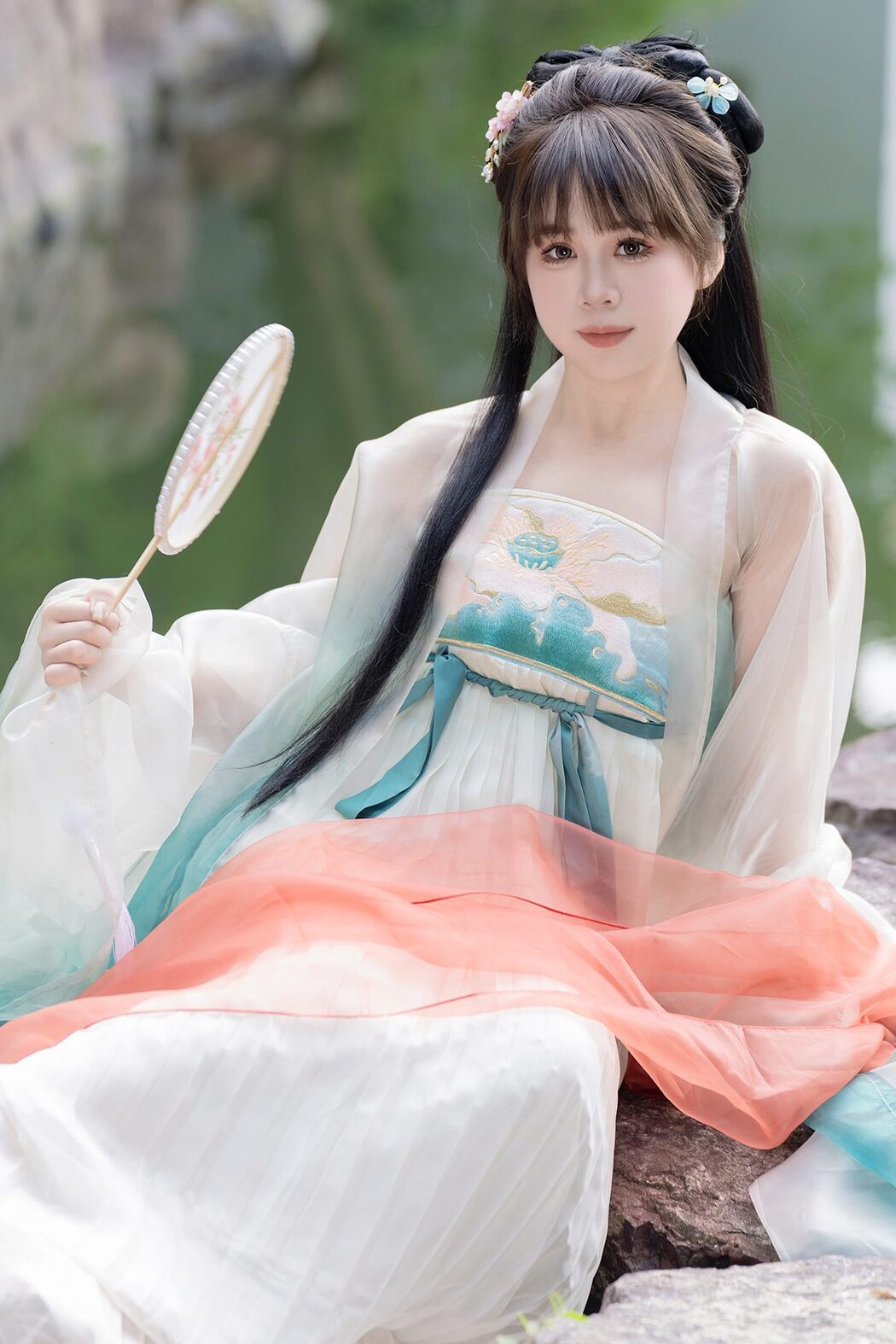 YiTuYu艺图语 Vol.6138 Pao Fu Xiao Fang Cover Photo