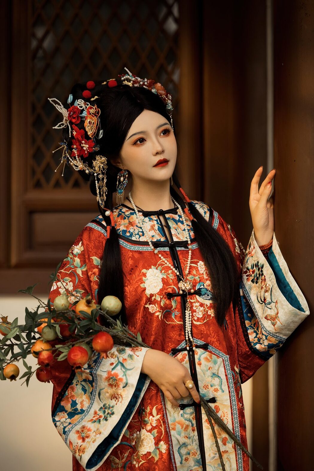 YiTuYu艺图语 Vol.6163 Lu Lu Haley