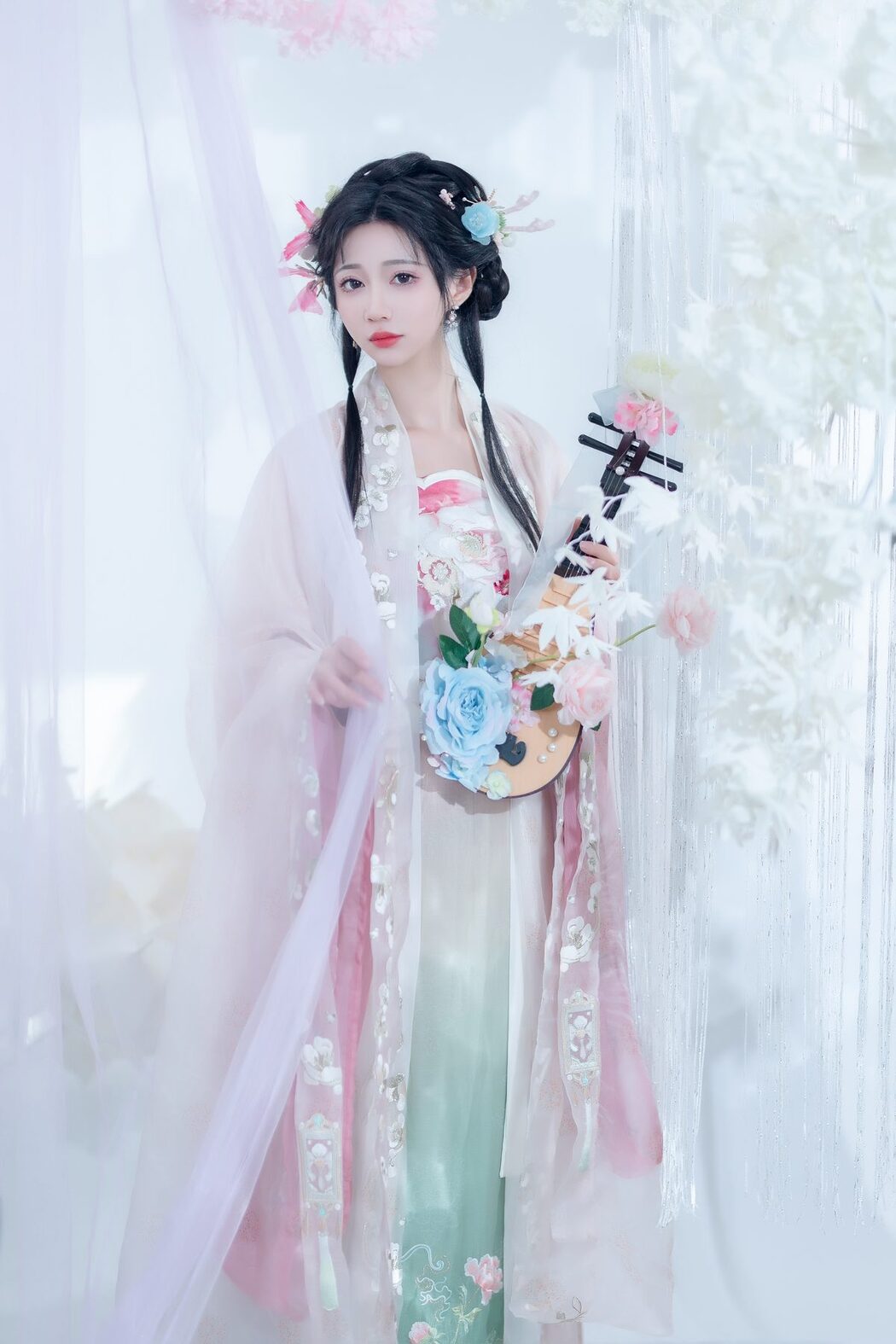 YiTuYu艺图语 Vol.6142 Qi Luo Sheng De Xiao Su Su