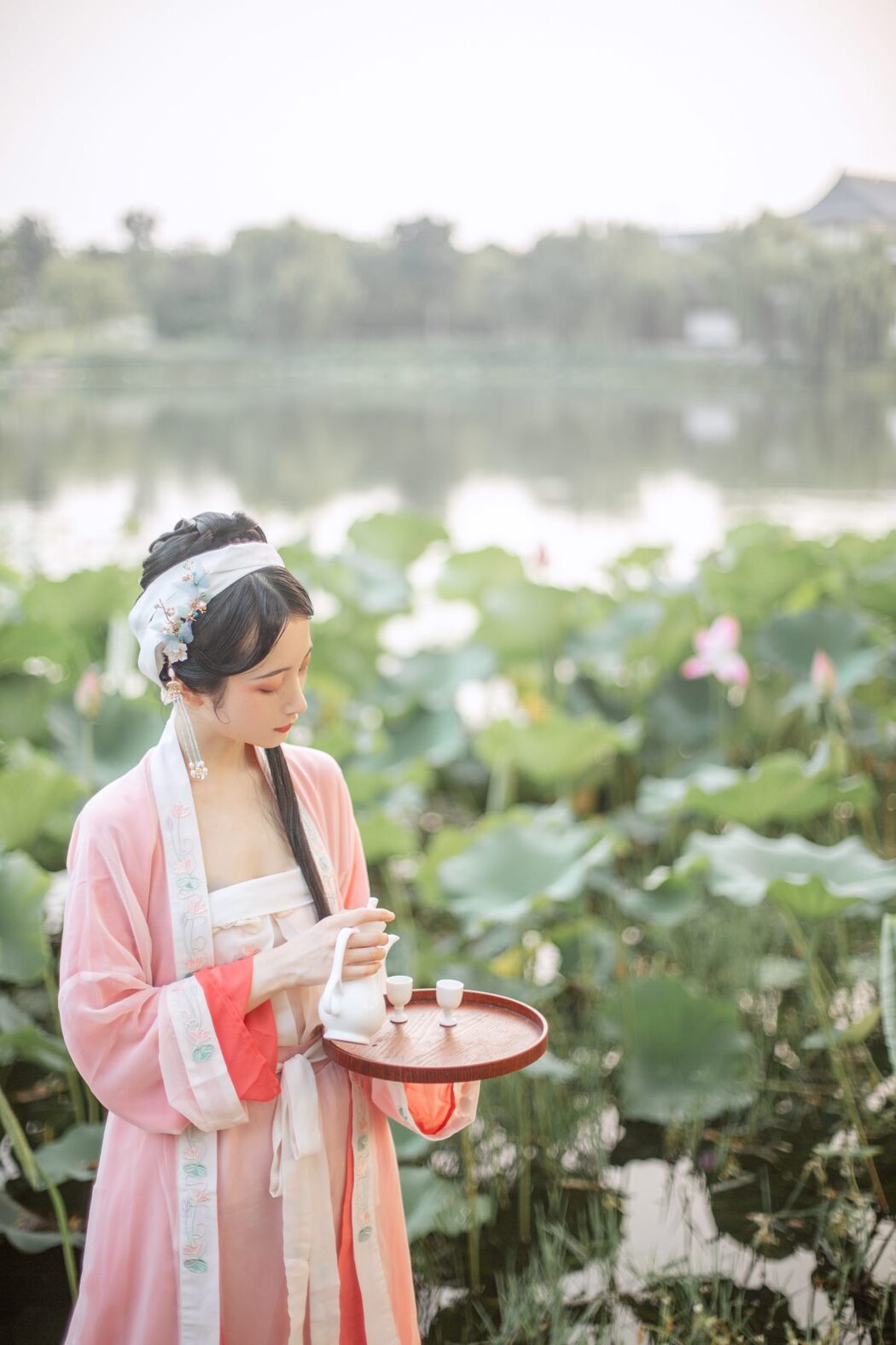 YiTuYu艺图语 Vol.950 Wu Yue De San Hua Mao
