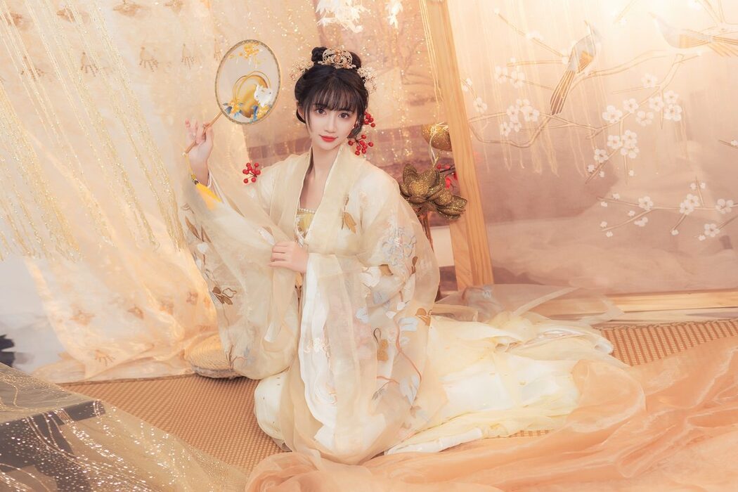 YiTuYu艺图语 Vol.6129 Qi Luo Sheng De Xiao Su Su