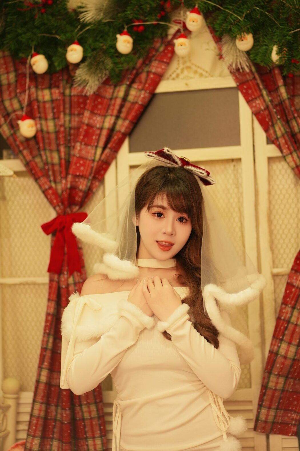 YiTuYu艺图语 Vol.6214 Pao Fu Xiao Fang