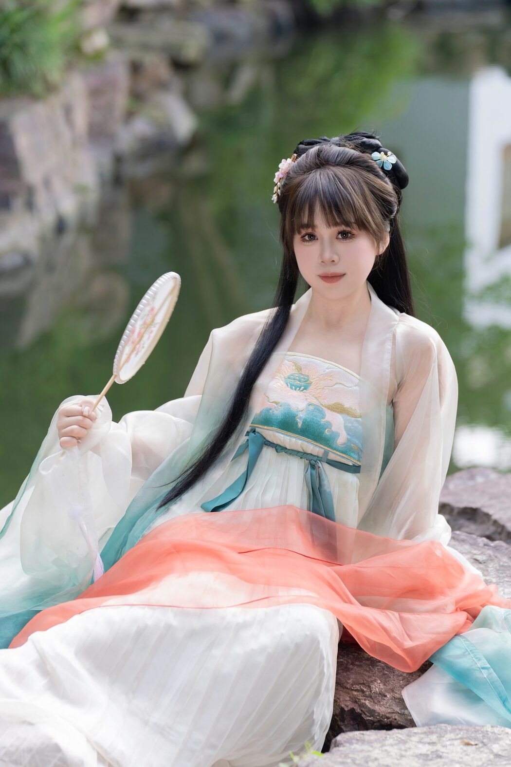 YiTuYu艺图语 Vol.6138 Pao Fu Xiao Fang
