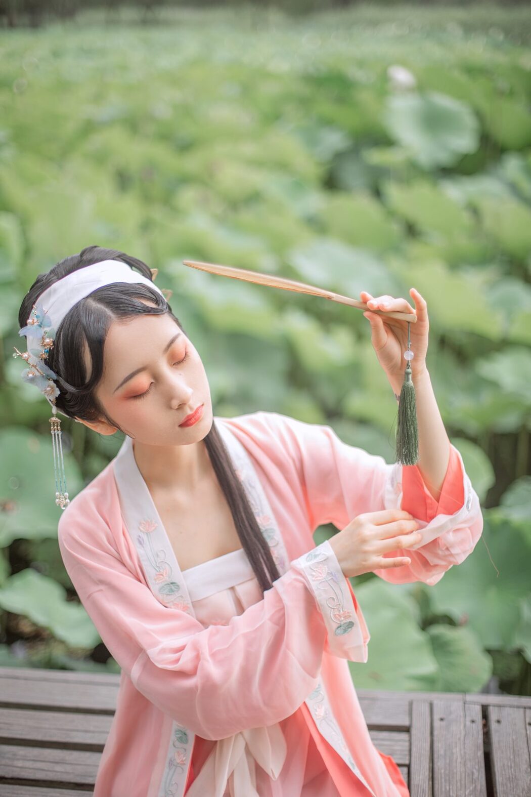 YiTuYu艺图语 Vol.950 Wu Yue De San Hua Mao