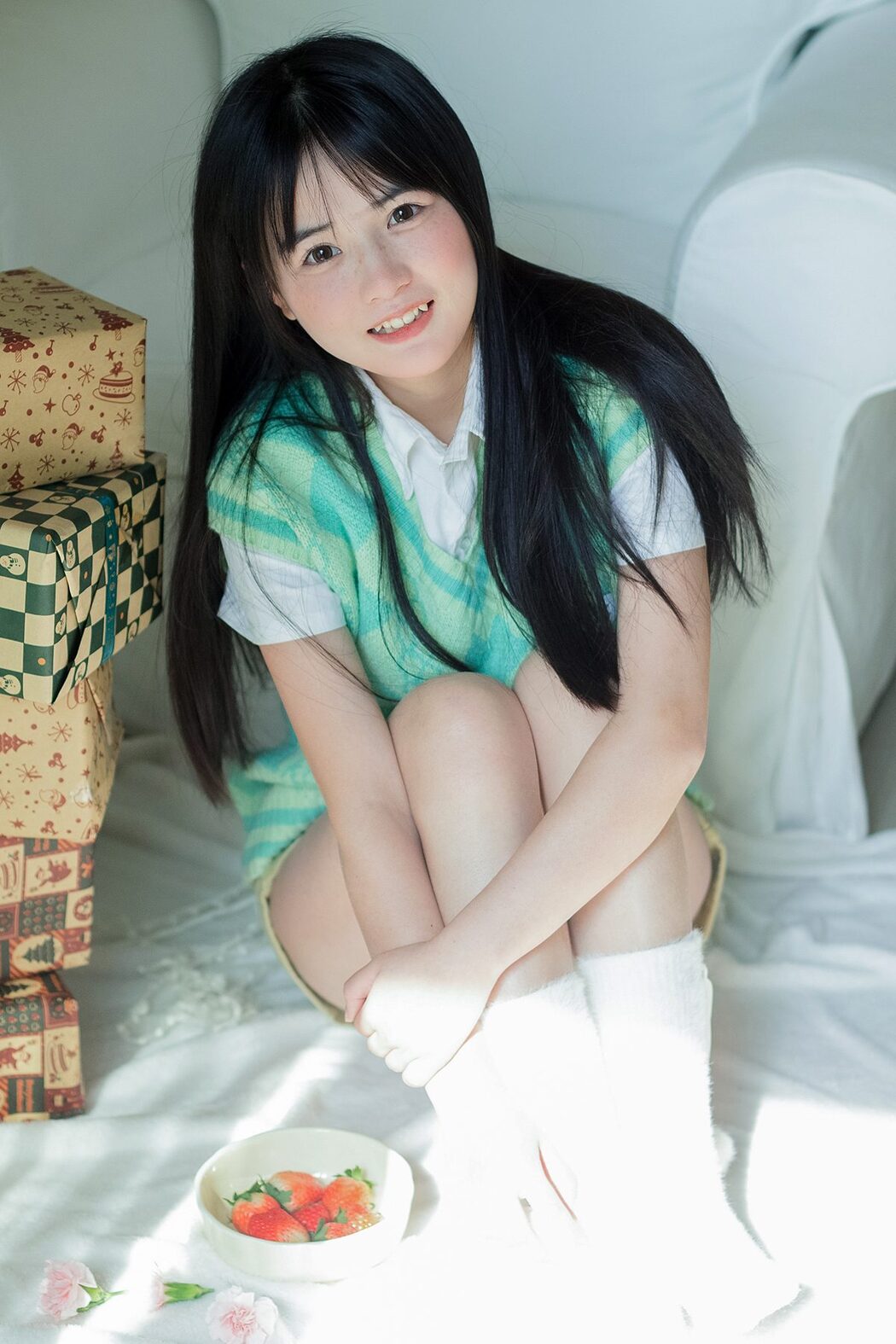 YiTuYu艺图语 Vol.6151 Xiao Yi Mei Mei Cute Cover Photo