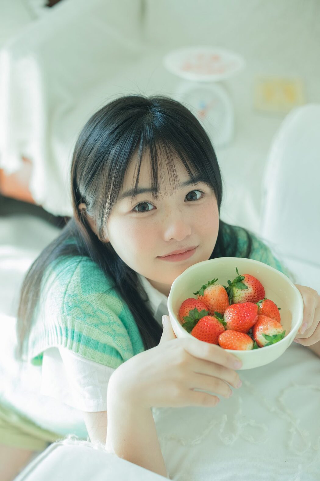 YiTuYu艺图语 Vol.6151 Xiao Yi Mei Mei Cute