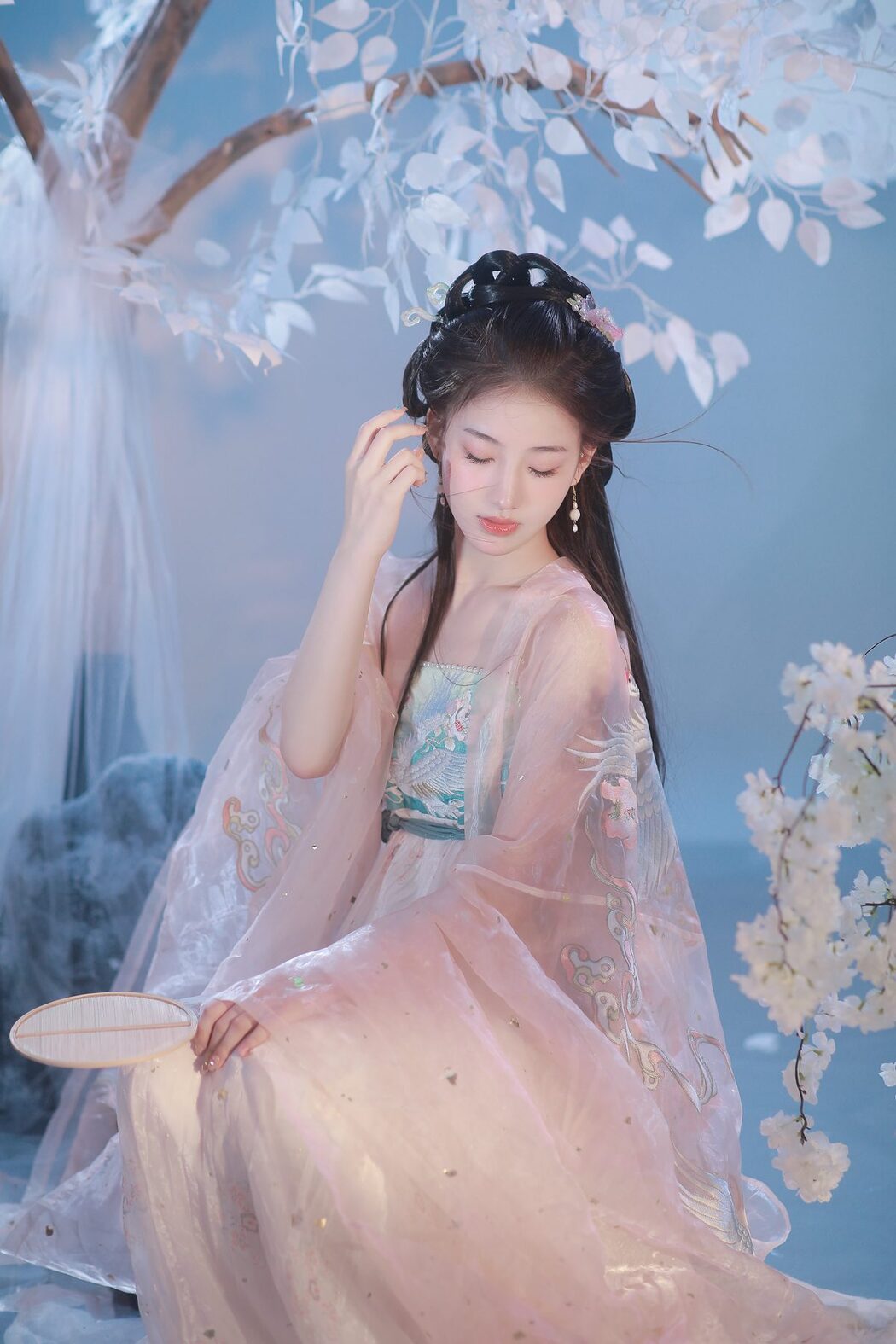 YiTuYu艺图语 Vol.6124 Huang Yu Yao