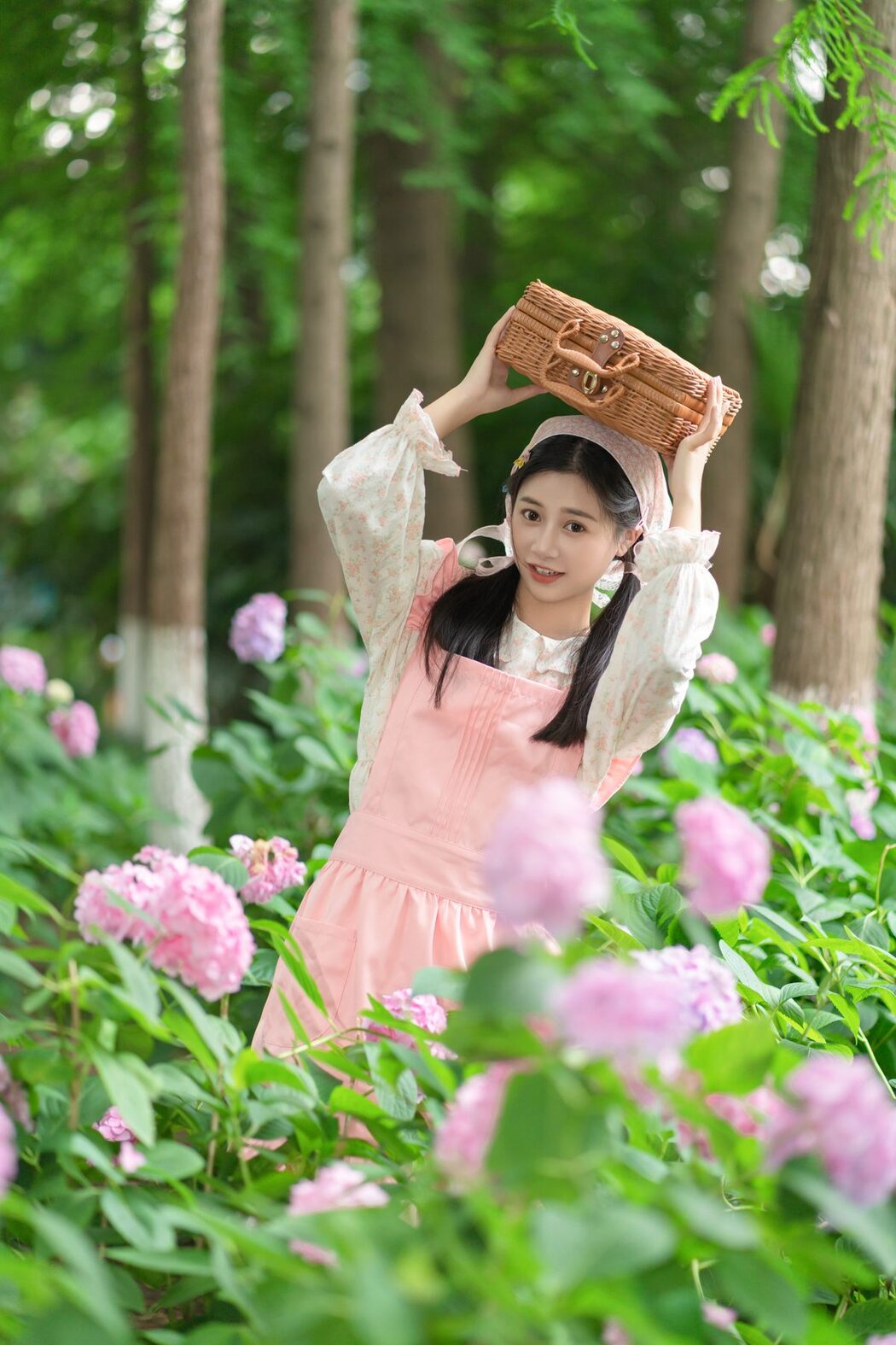 YiTuYu艺图语 Vol.6154 Cheng Zi Shu