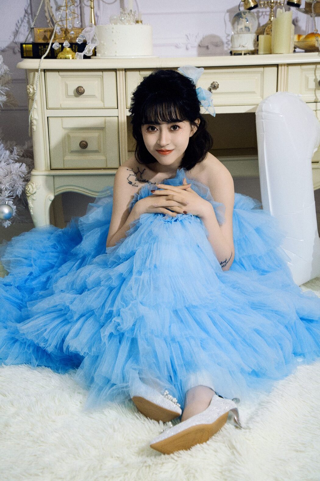 YiTuYu艺图语 Vol.6204 Yi Xuan
