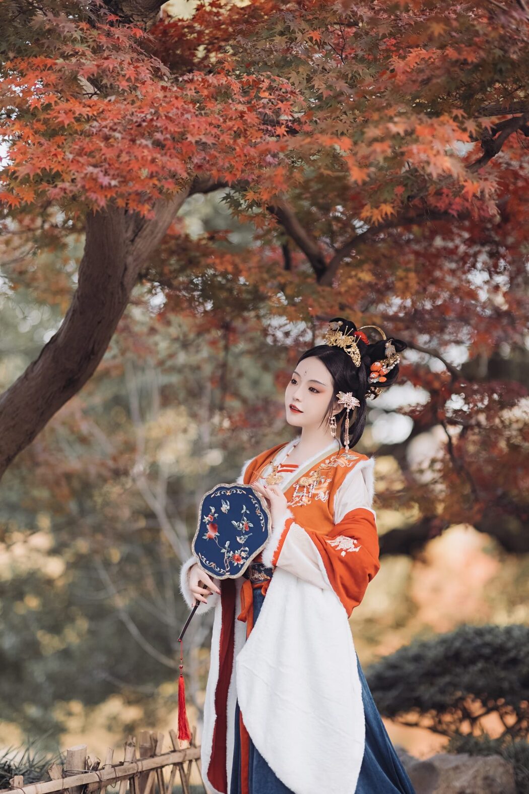 YiTuYu艺图语 Vol.916 Lu Lu haley