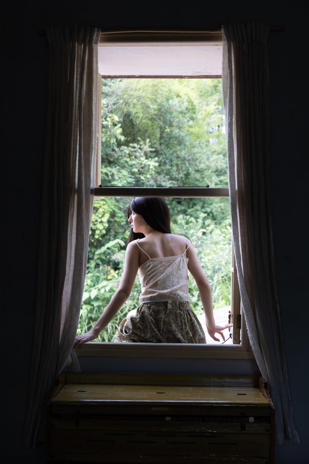 YiTuYu艺图语 Vol.6189 Yu Tong ENTP