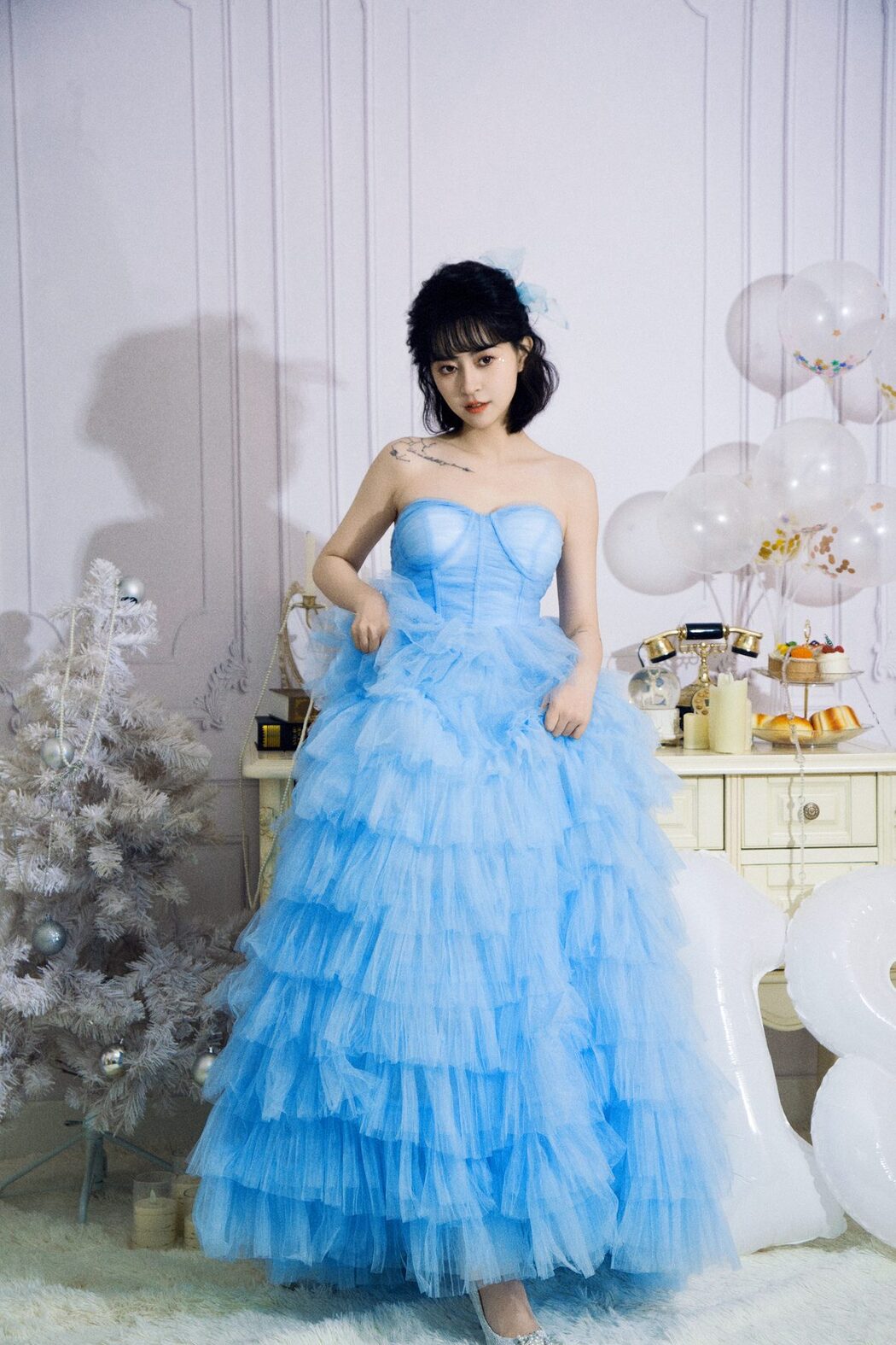 YiTuYu艺图语 Vol.6204 Yi Xuan