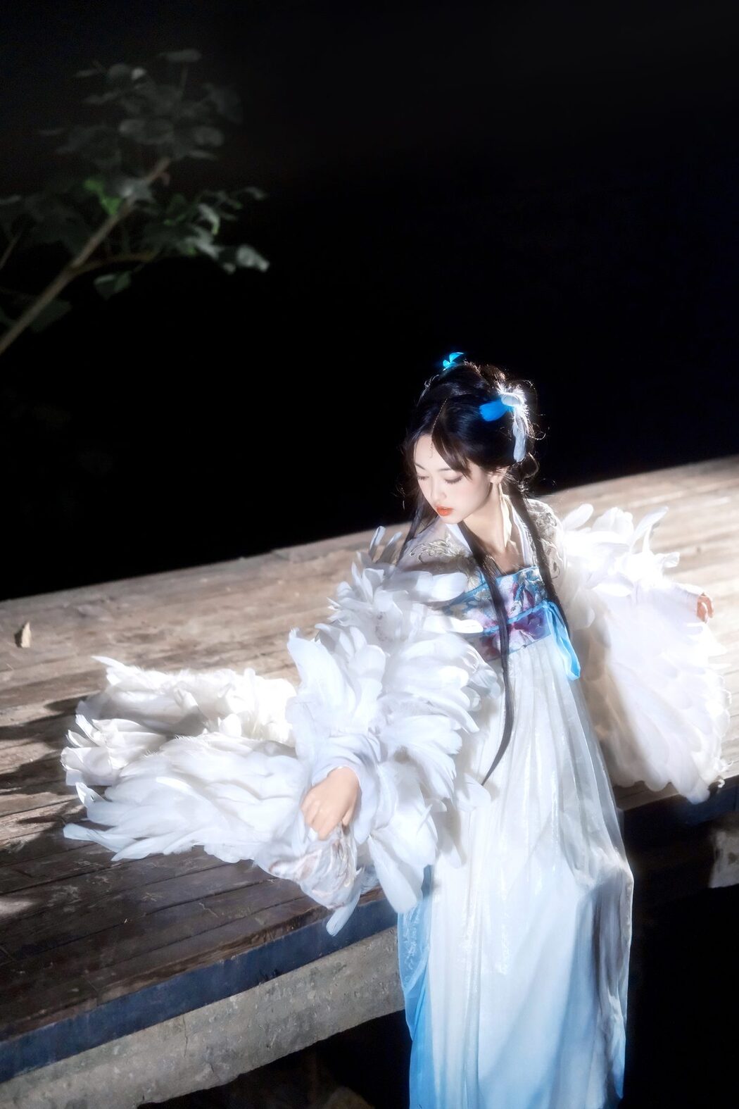 YiTuYu艺图语 Vol.6162 Er Liang Feng Yue