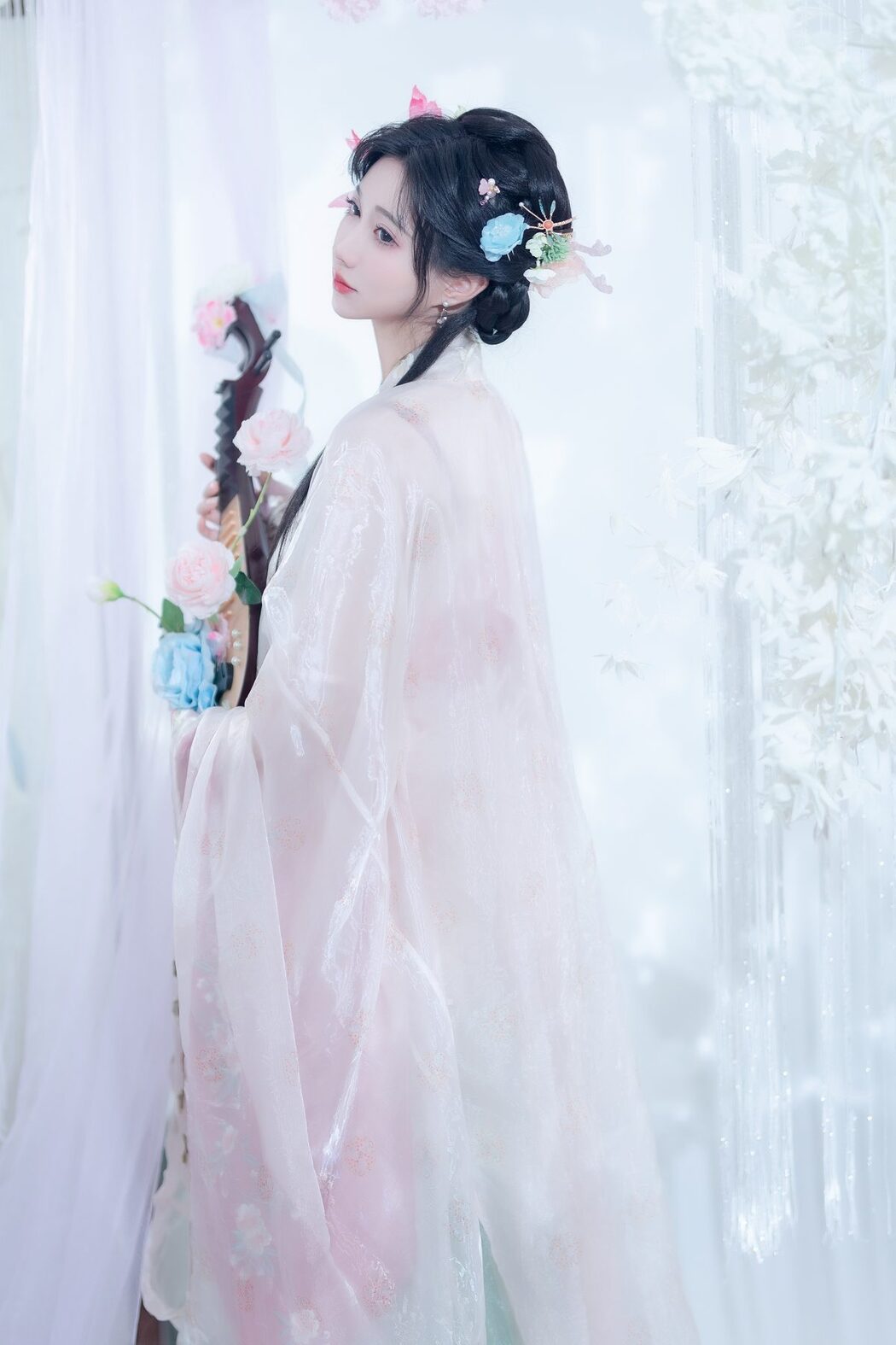 YiTuYu艺图语 Vol.6142 Qi Luo Sheng De Xiao Su Su