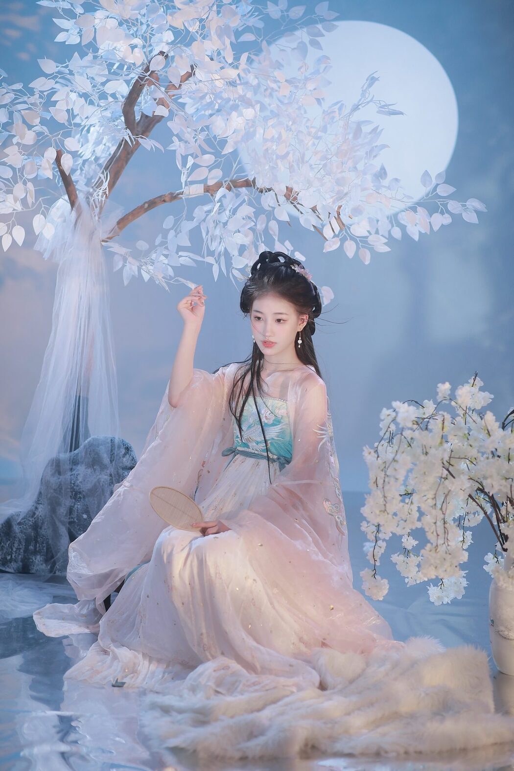 YiTuYu艺图语 Vol.6124 Huang Yu Yao