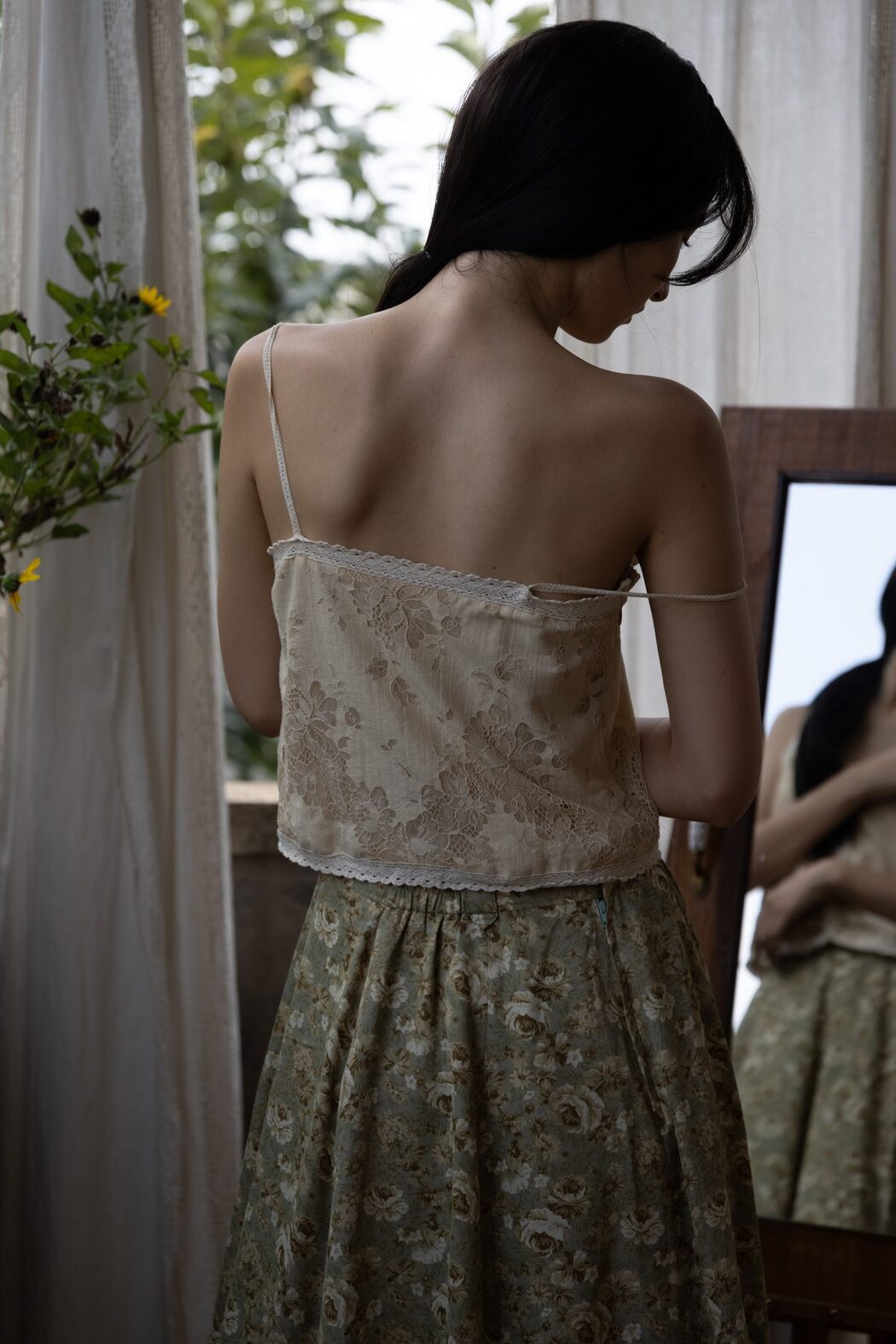 YiTuYu艺图语 Vol.6189 Yu Tong ENTP