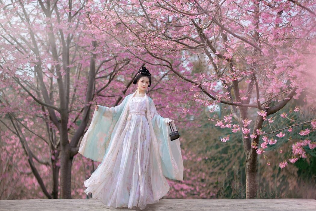 YiTuYu艺图语 Vol.929 Li Yi Yi