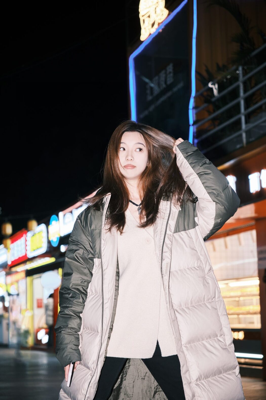 YiTuYu艺图语 Vol.6213 Aka Ki Qing Ko