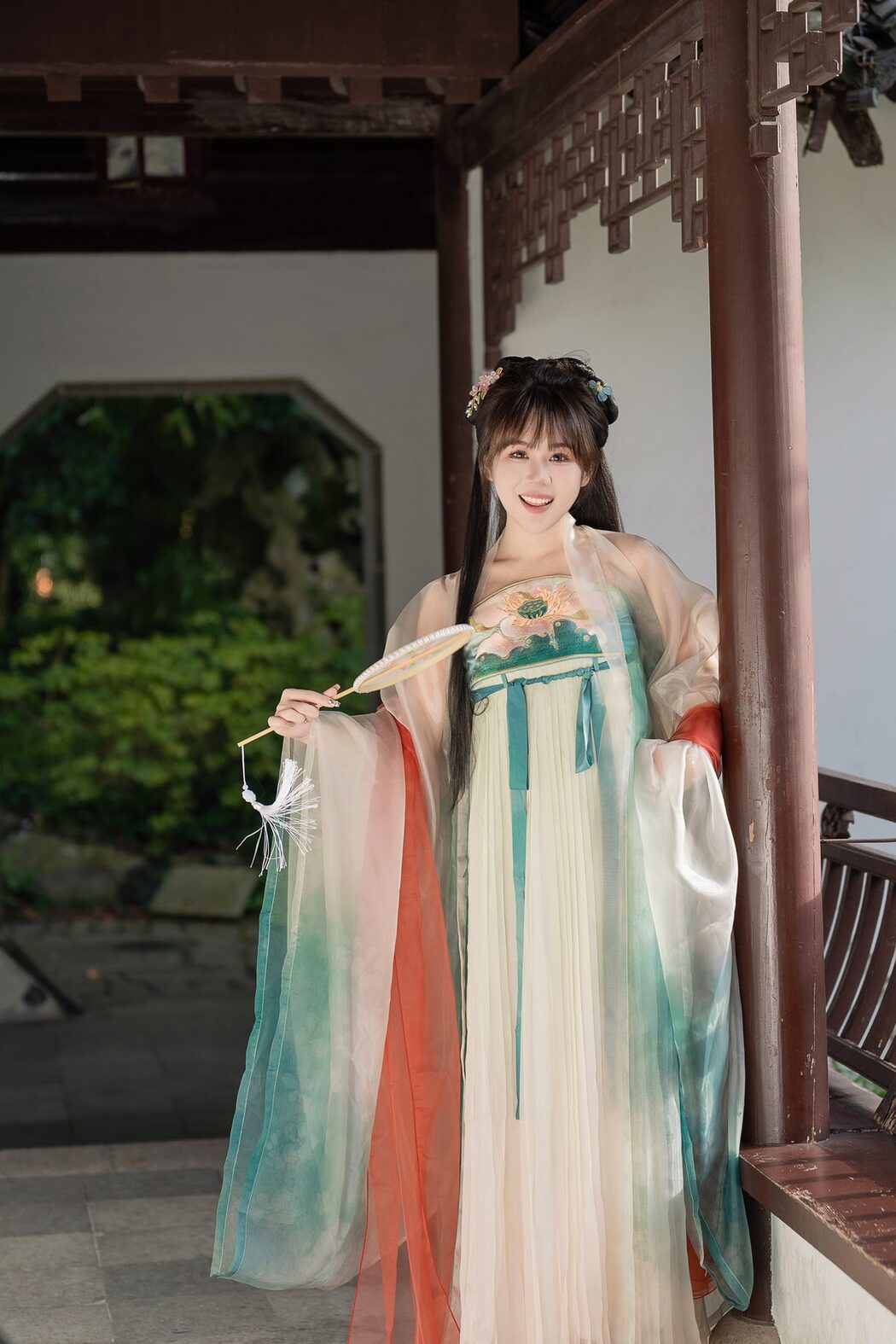 YiTuYu艺图语 Vol.6138 Pao Fu Xiao Fang