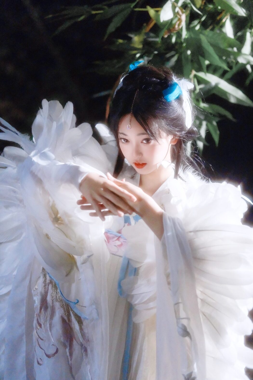 YiTuYu艺图语 Vol.6162 Er Liang Feng Yue