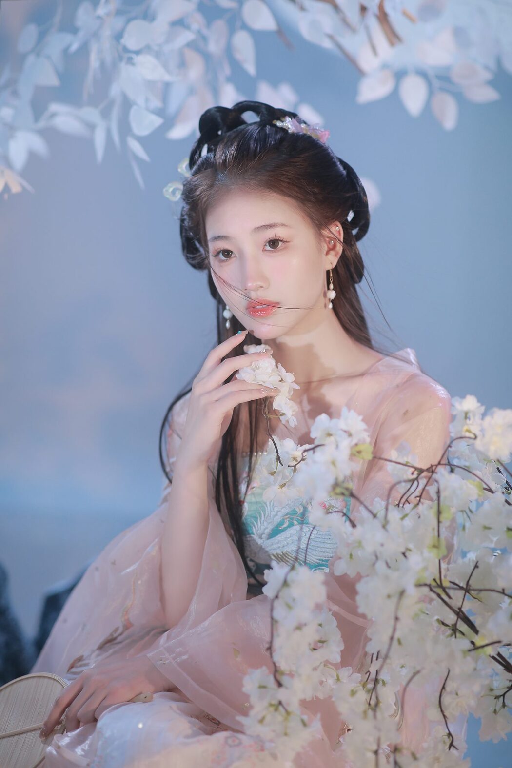 YiTuYu艺图语 Vol.6124 Huang Yu Yao