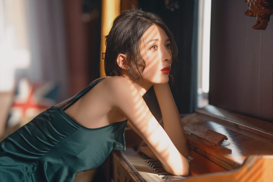 YiTuYu艺图语 Vol.6216 Xiao G