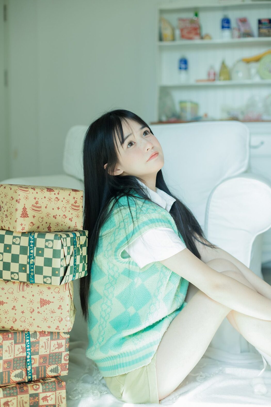 YiTuYu艺图语 Vol.6151 Xiao Yi Mei Mei Cute