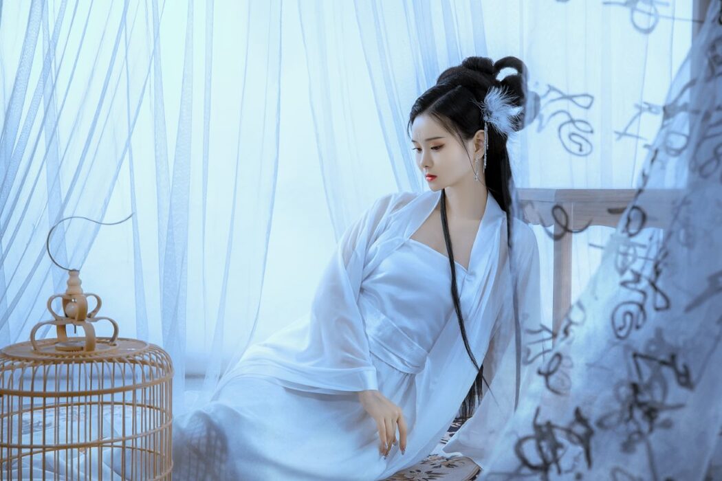 YiTuYu艺图语 Vol.900 Xin Bao