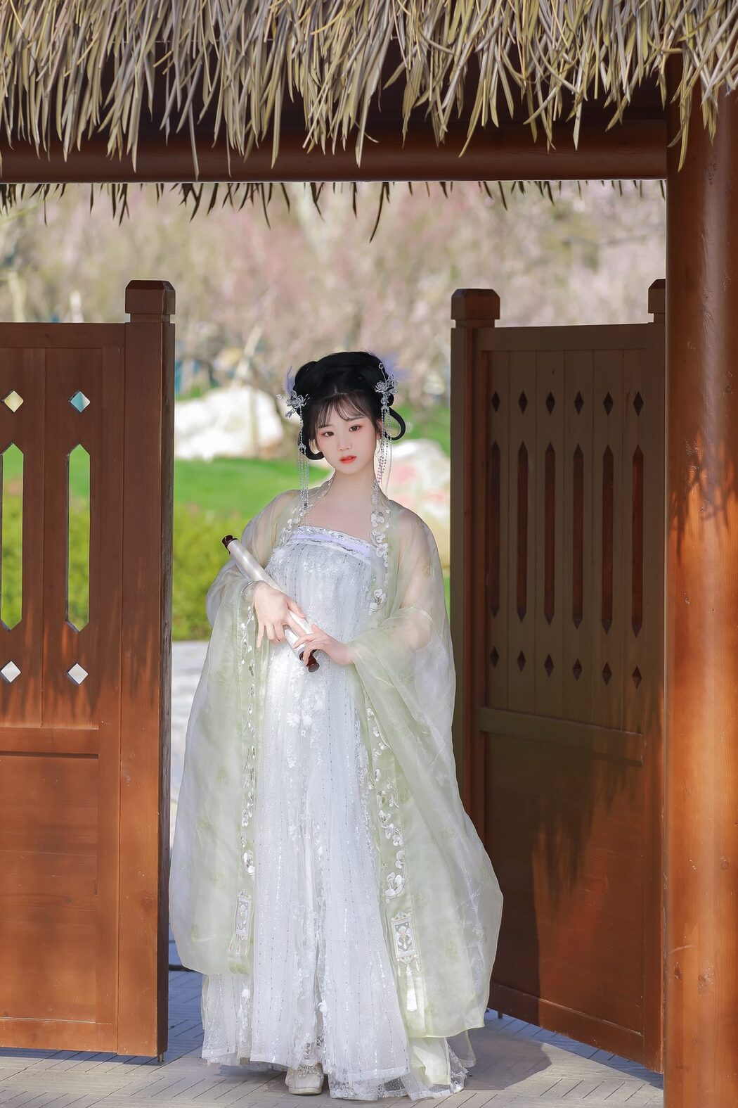 YiTuYu艺图语 Vol.6188 Zhou Zhou AY