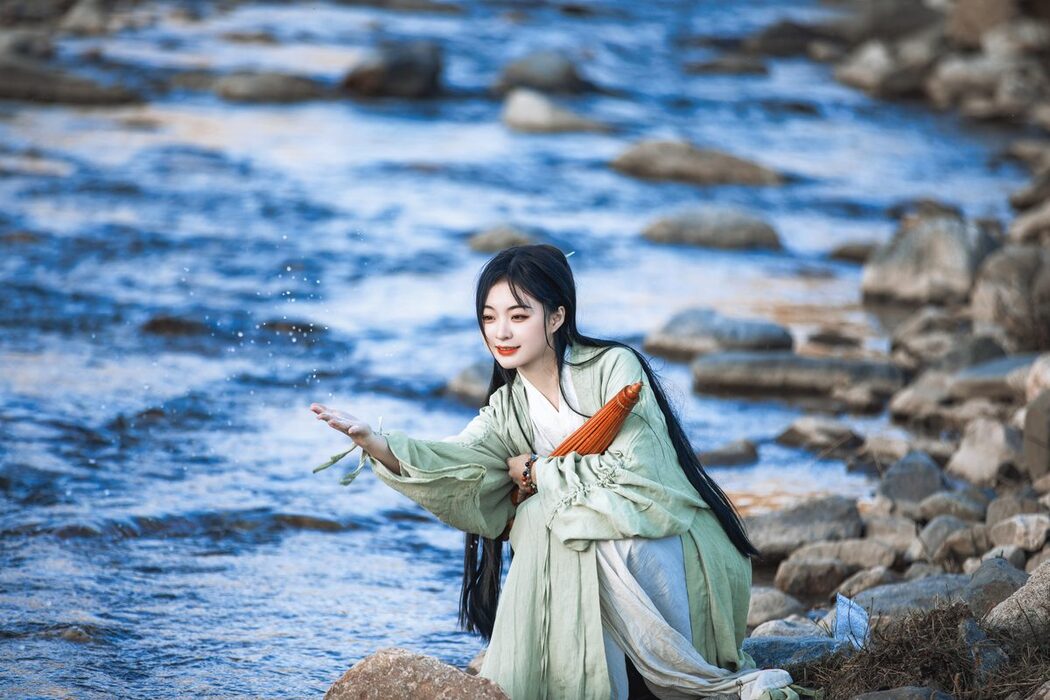 YiTuYu艺图语 Vol.6202 Bao Bao Li Zhi
