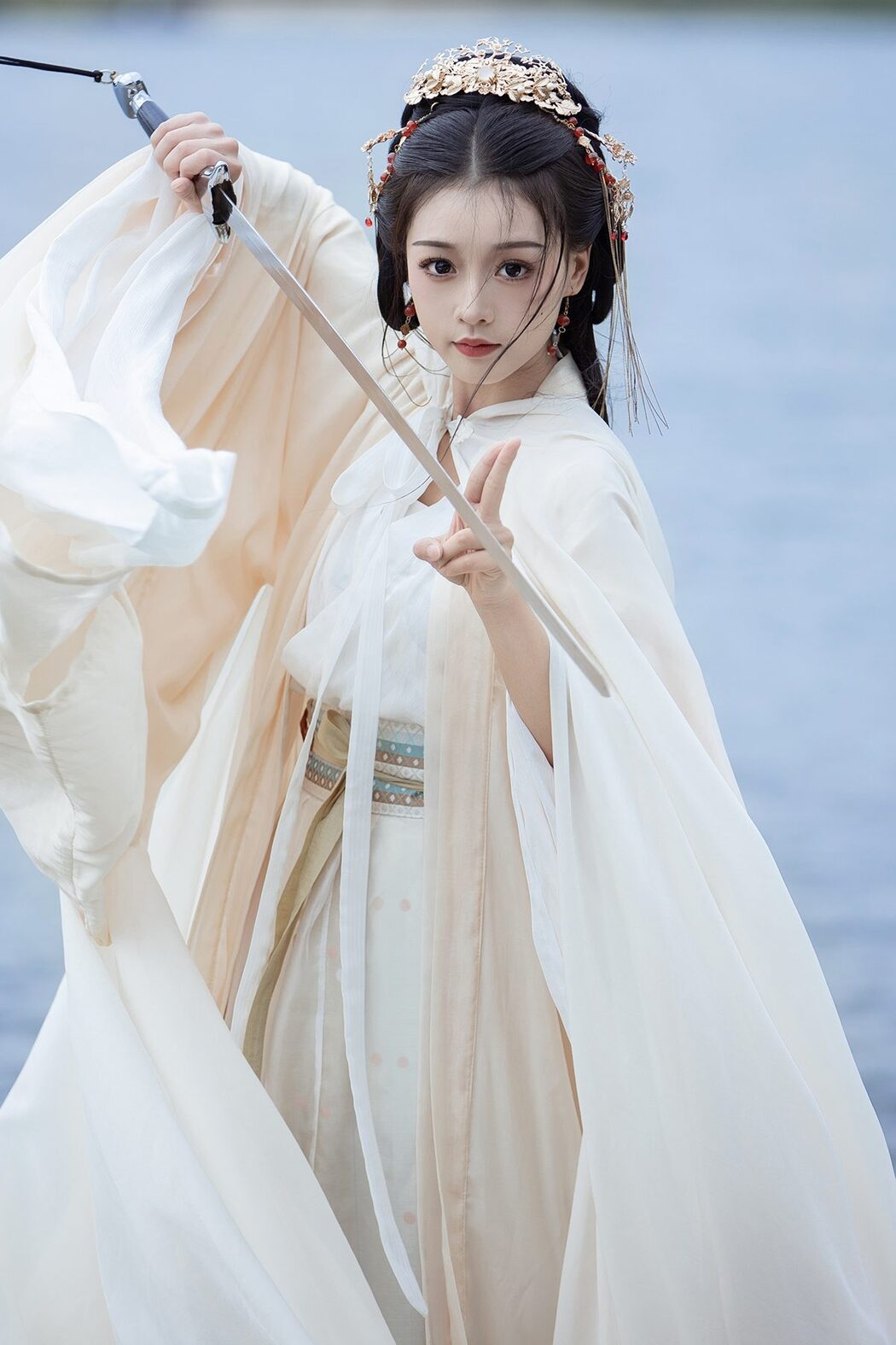 YiTuYu艺图语 Vol.6137 Qiqi Cover Photo