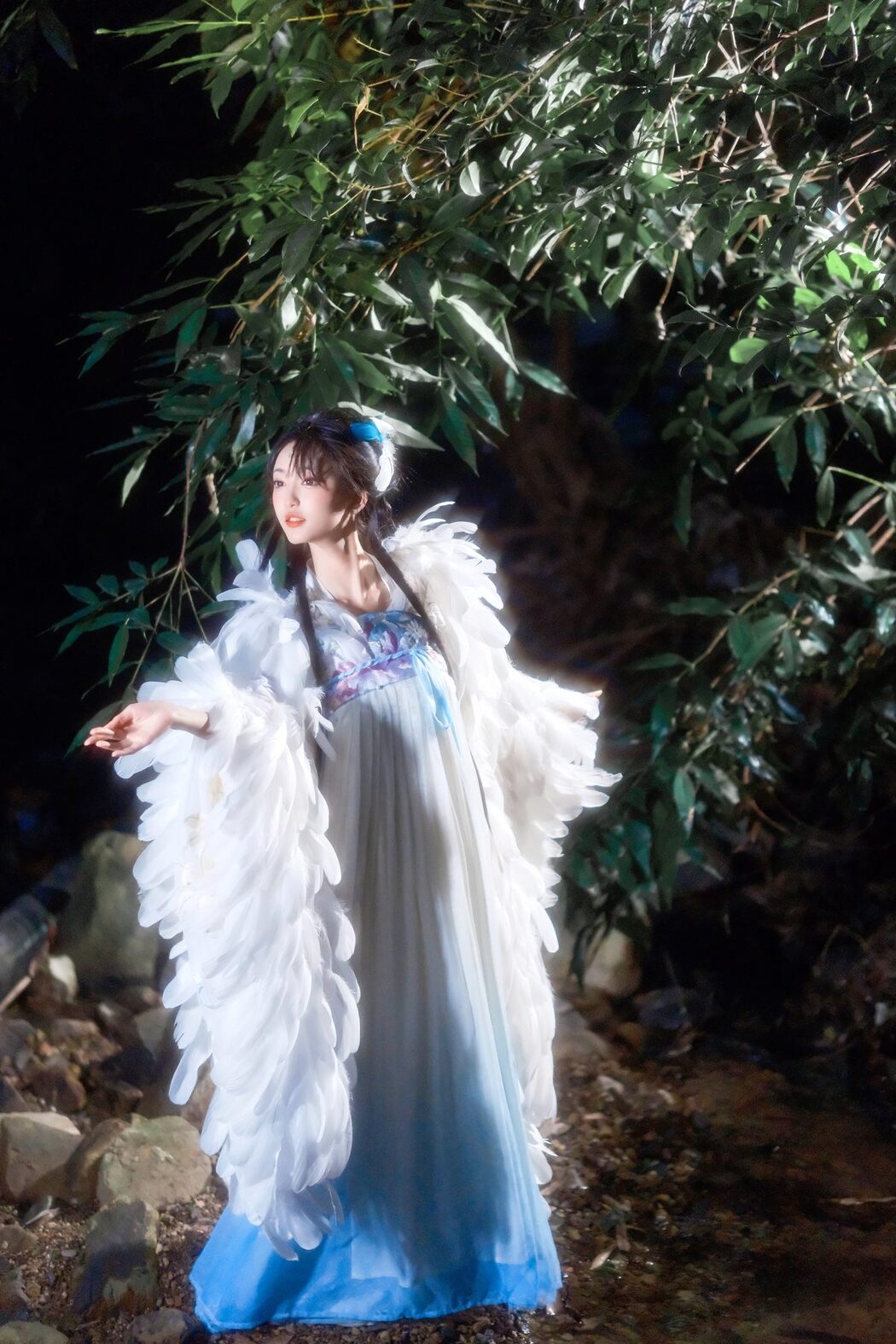 YiTuYu艺图语 Vol.6162 Er Liang Feng Yue
