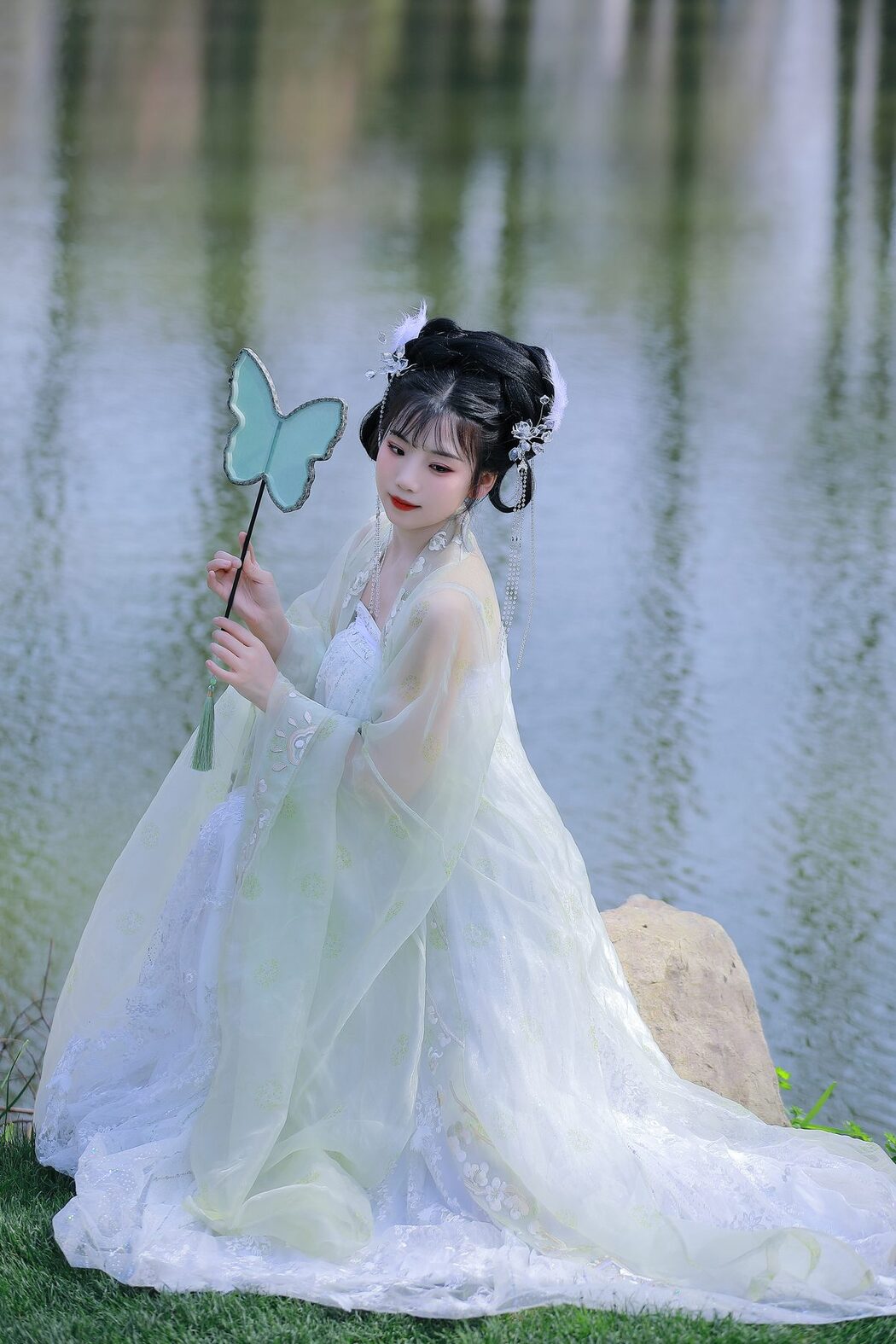 YiTuYu艺图语 Vol.6188 Zhou Zhou AY